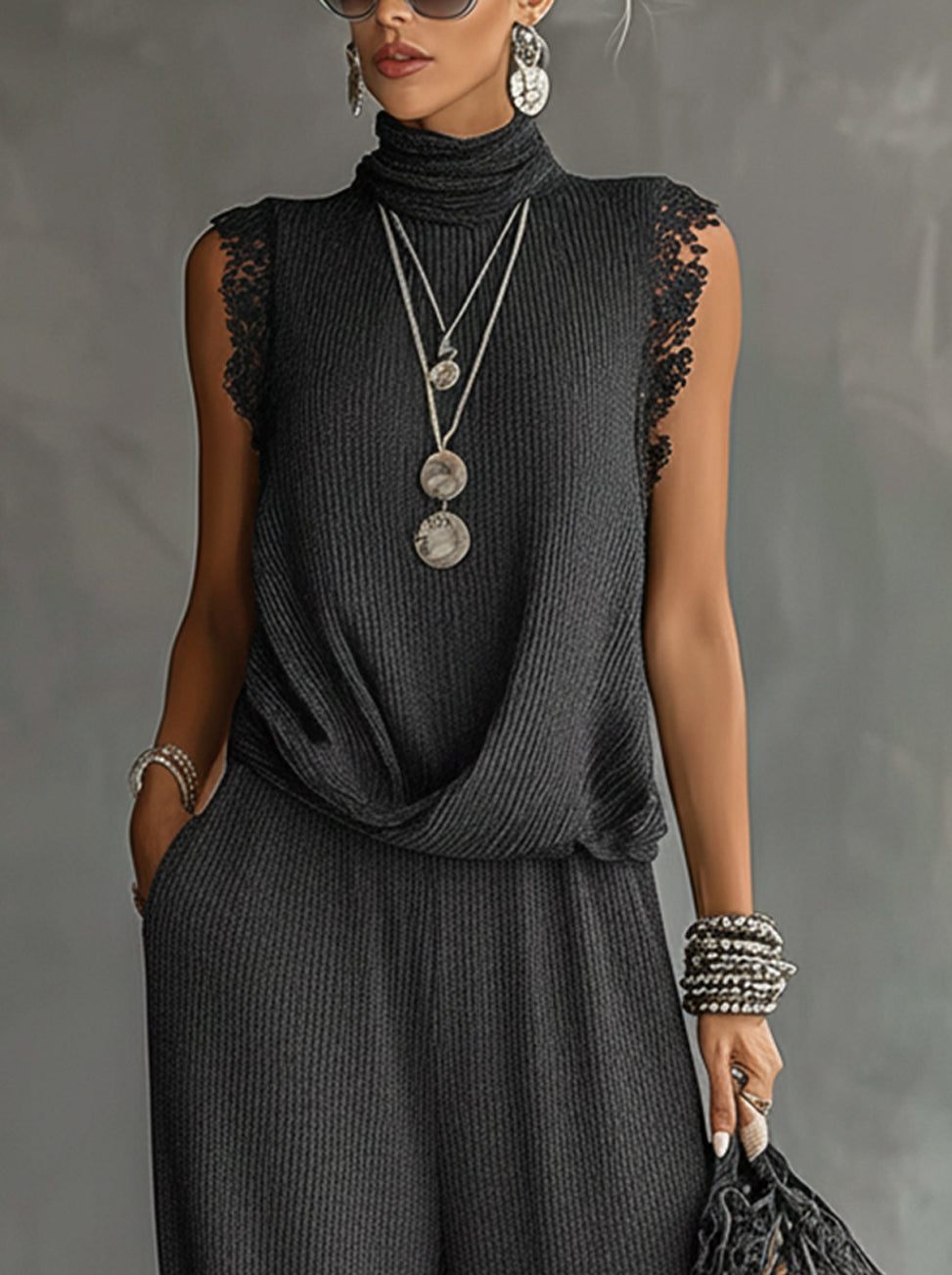Gray Textured Sleeveless Kint Set