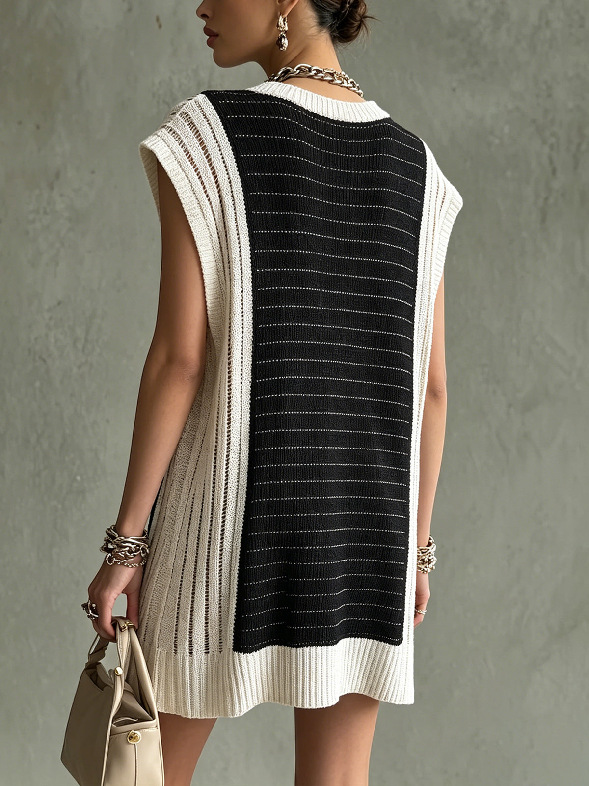 Black And White Contrast Knit Sleeveless Mini Dress
