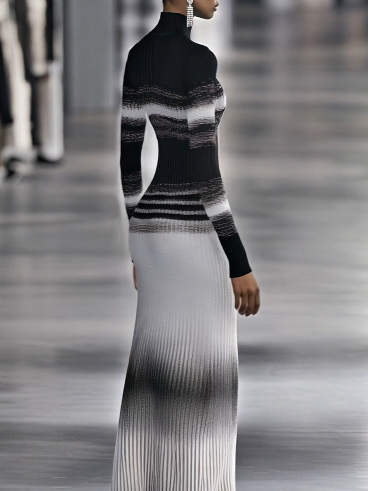 Black And White Ribbed Gradient Effect Metallic Turtleneck Long Sleeve Maxi Dress