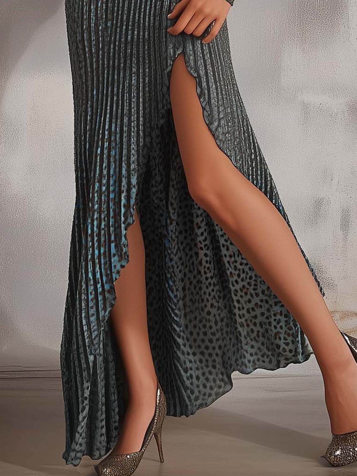 Gray Knitted Maxi Dress With Blue Gradient Leopard Print