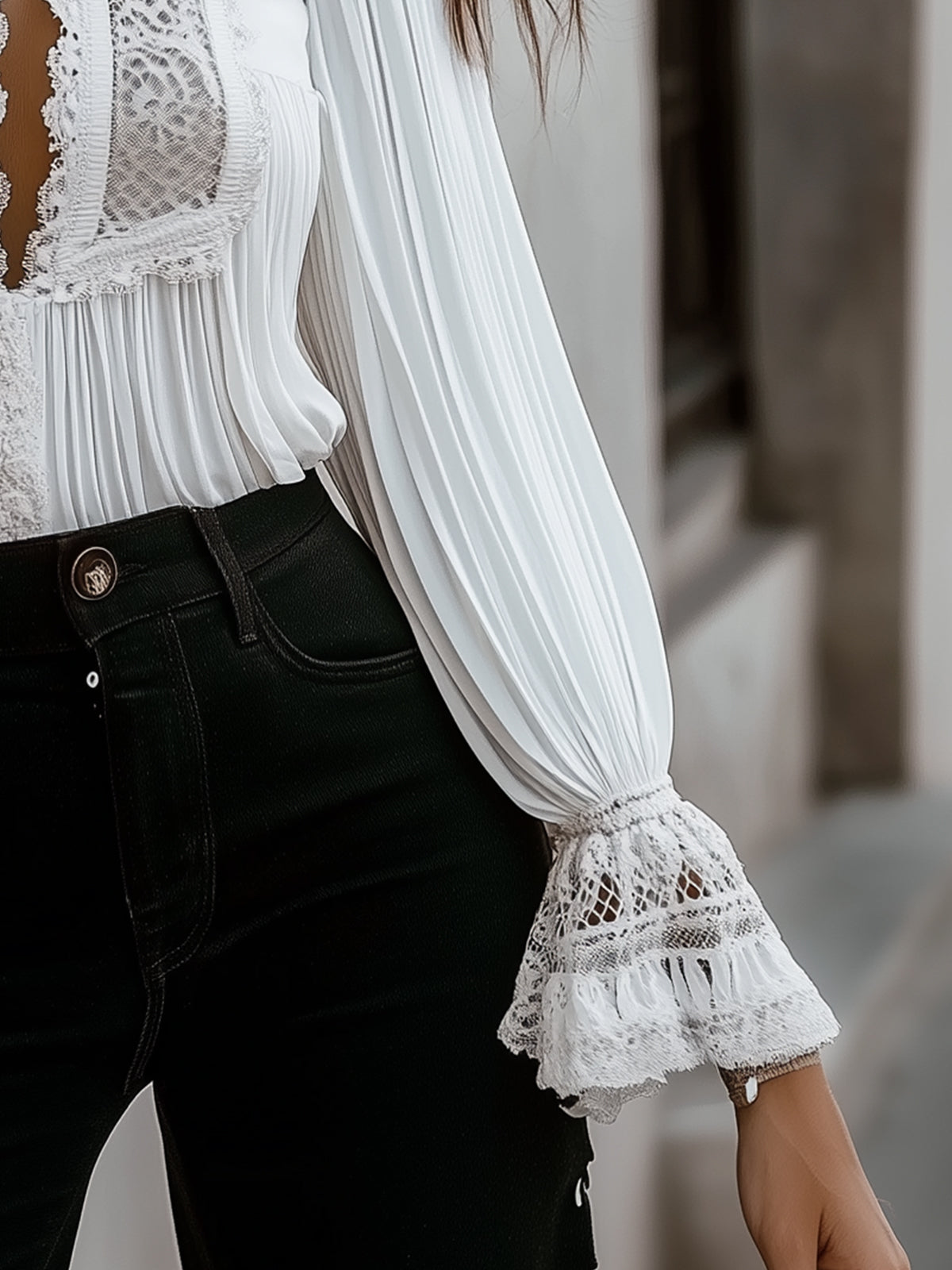 Fashionable White Lace Panel Shirt