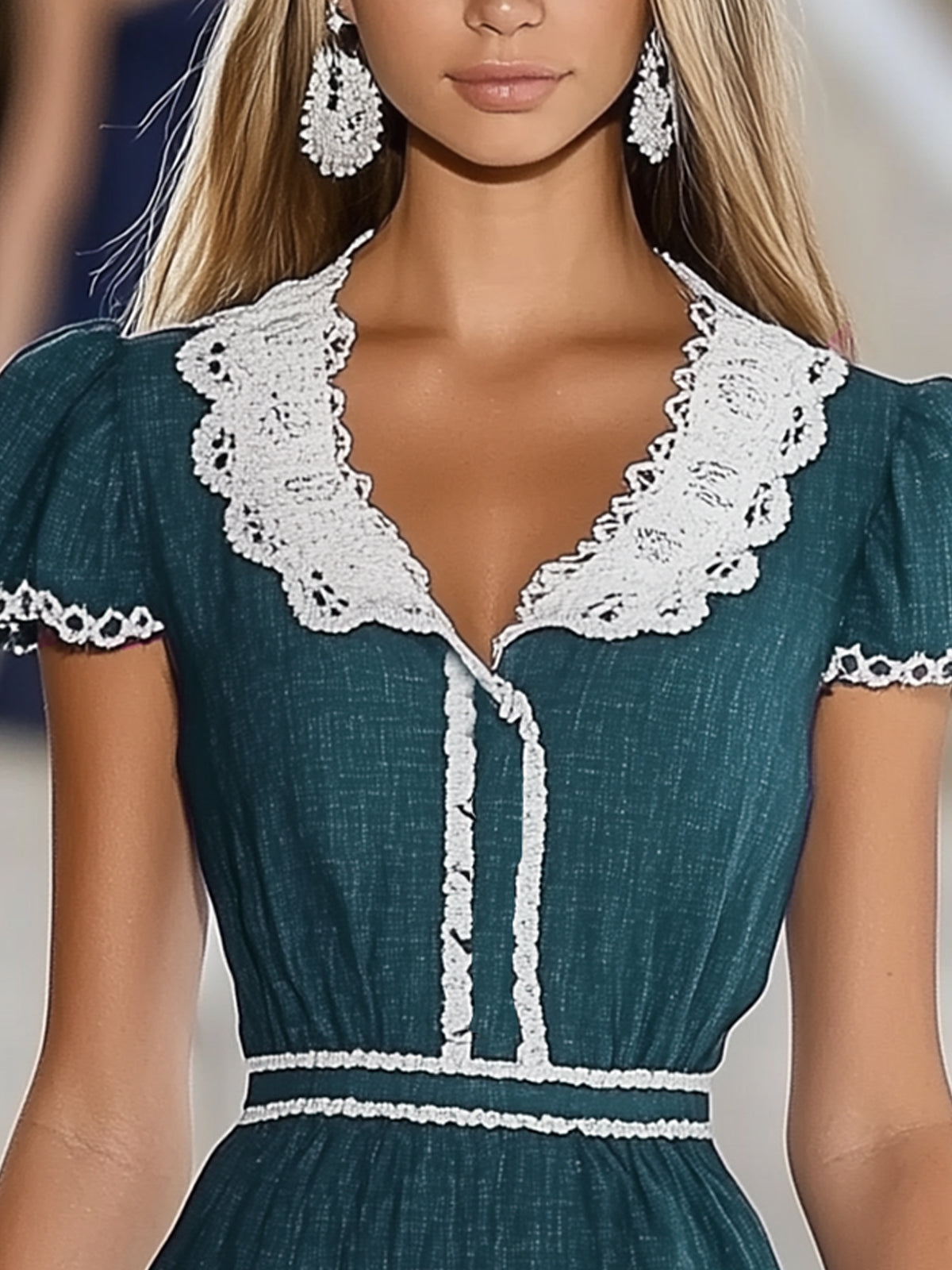 Cute Lace Lapel Casual Dress