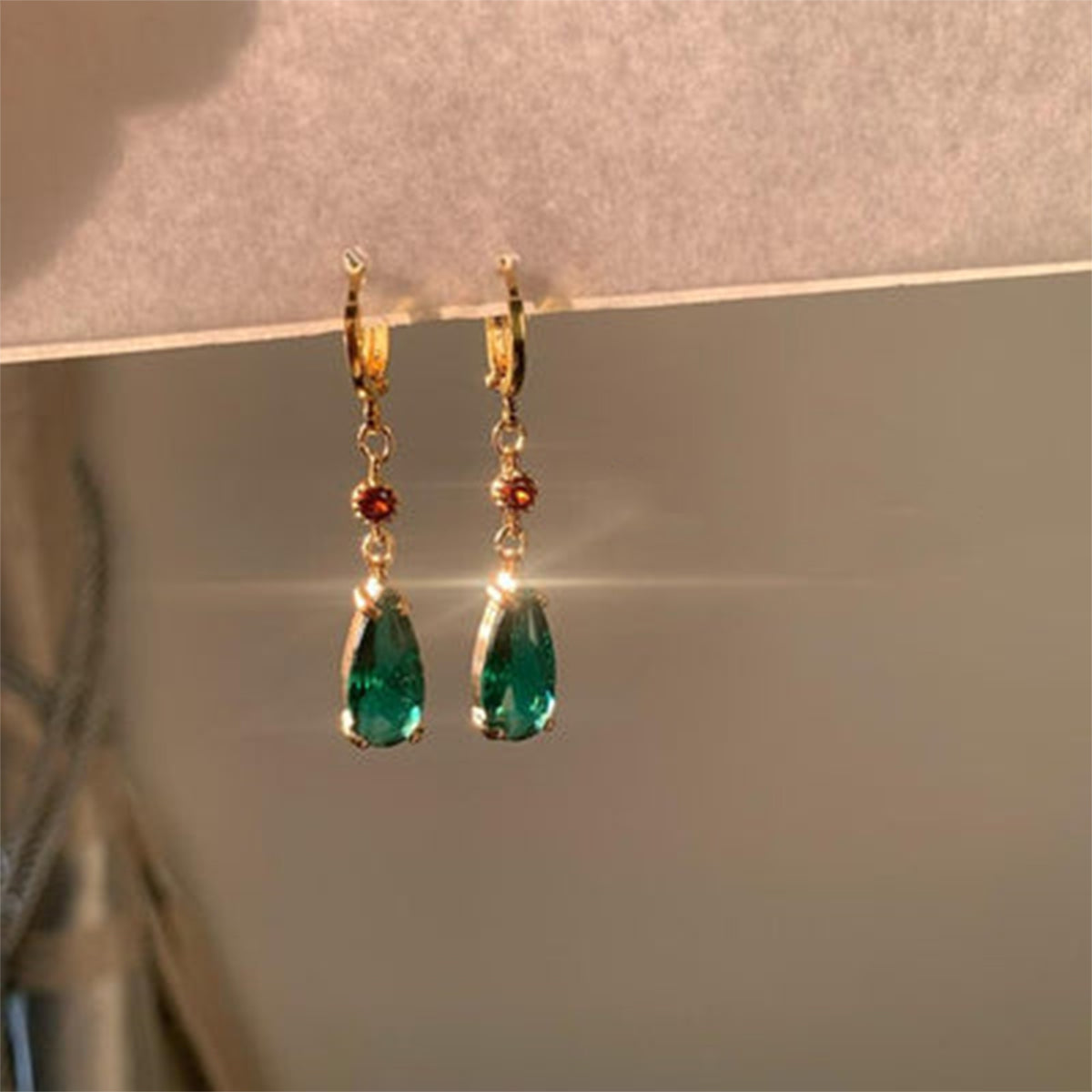 Boucles d'oreilles en cristal vert