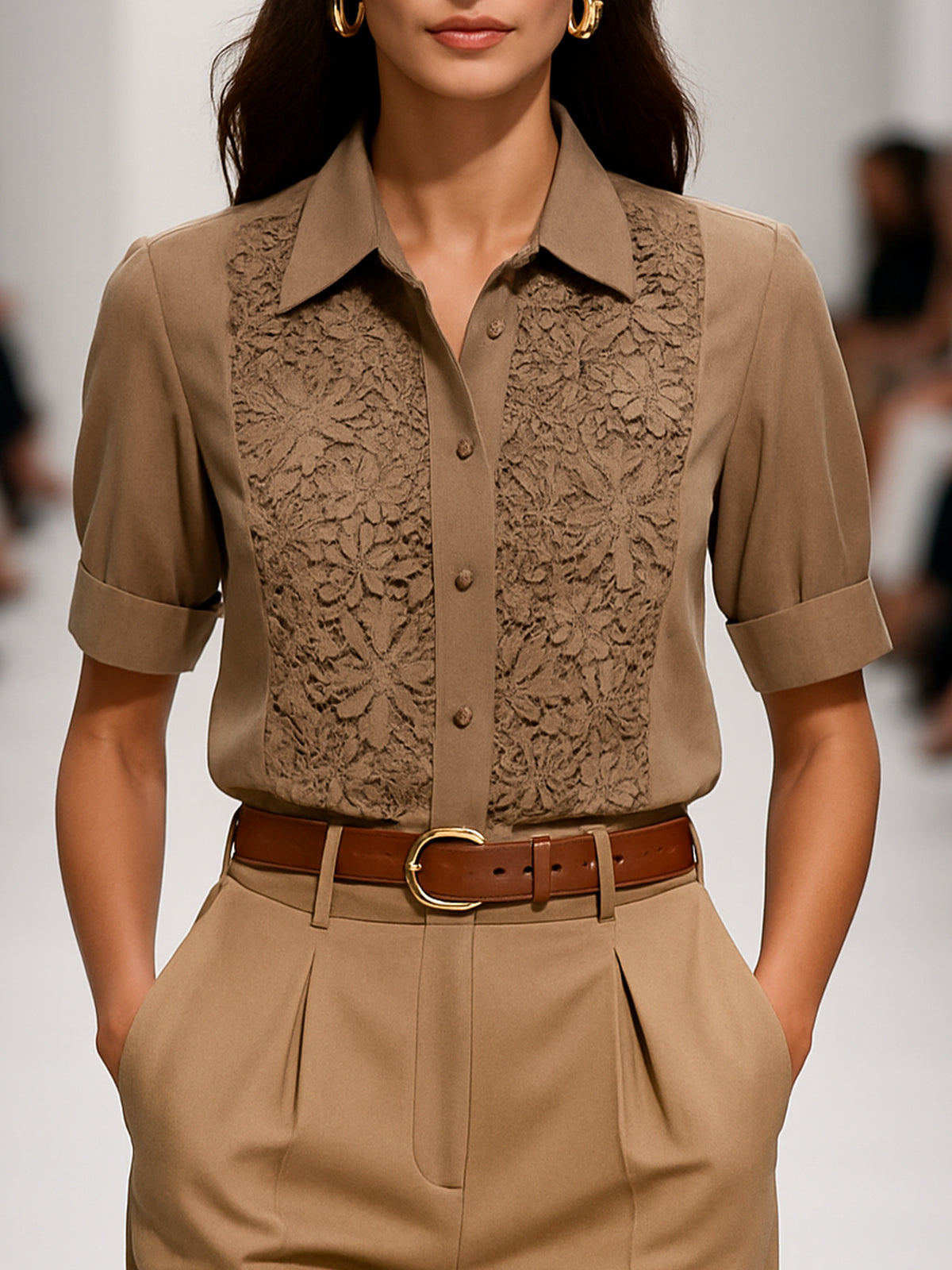 Sophisticated Floral Lace Panel Bluse