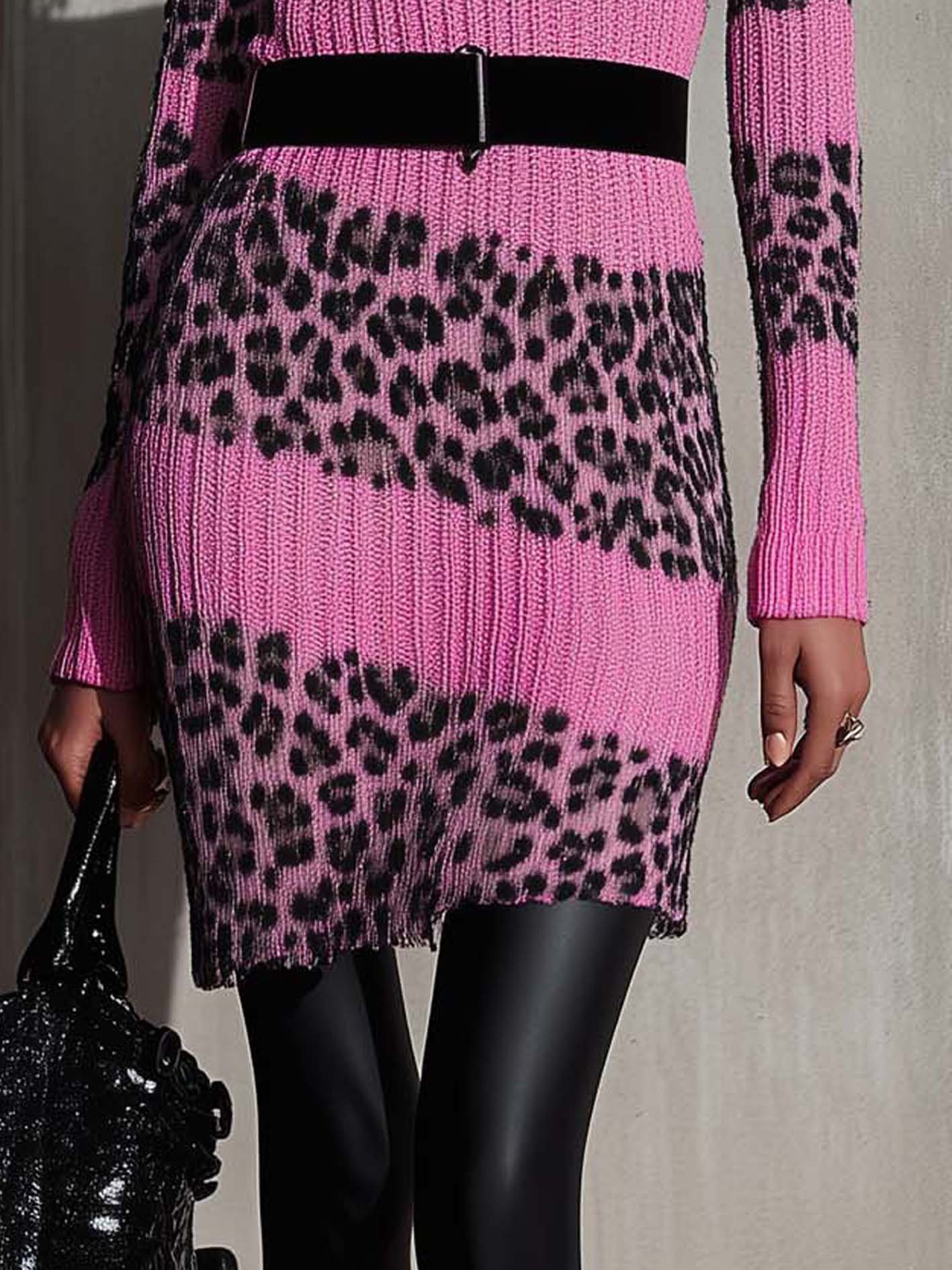 Barbie Pink Knit Bodycon Dress With Leopard Print And Black Belt