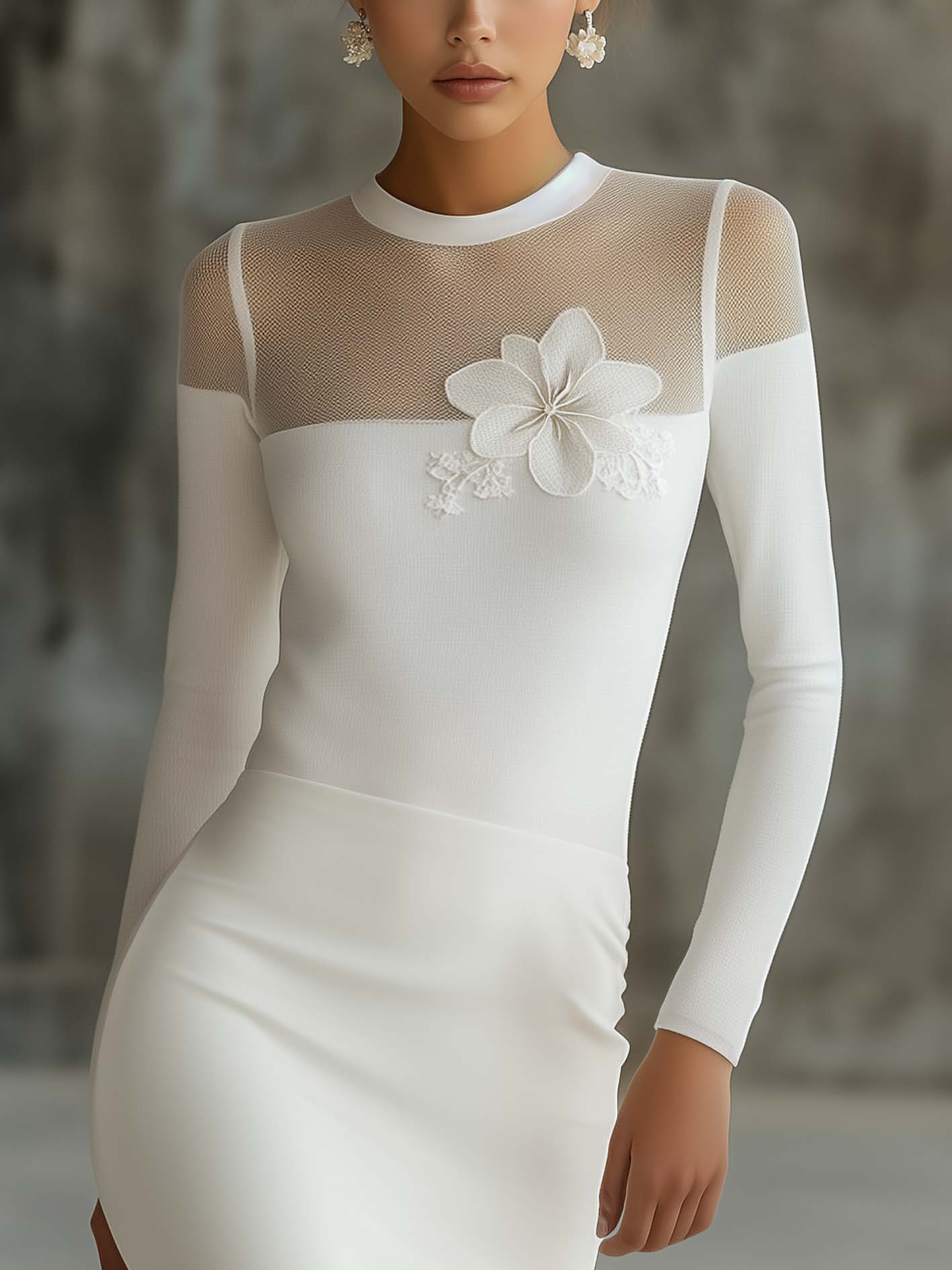 White Knitted T-shirt With Mesh Stitching And Embroidery