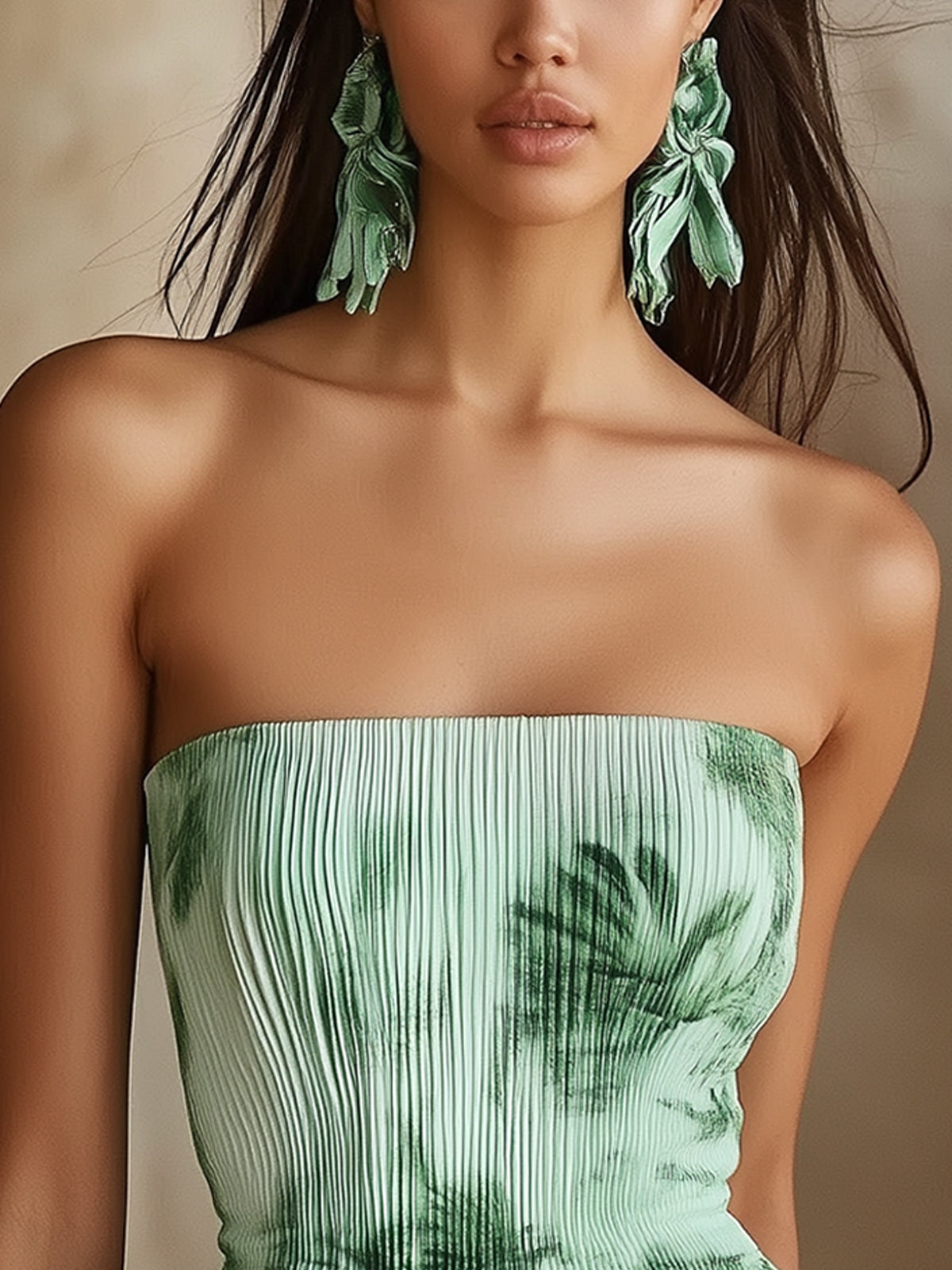 Strapless Green Tie-Dye Pleated Mini Dress