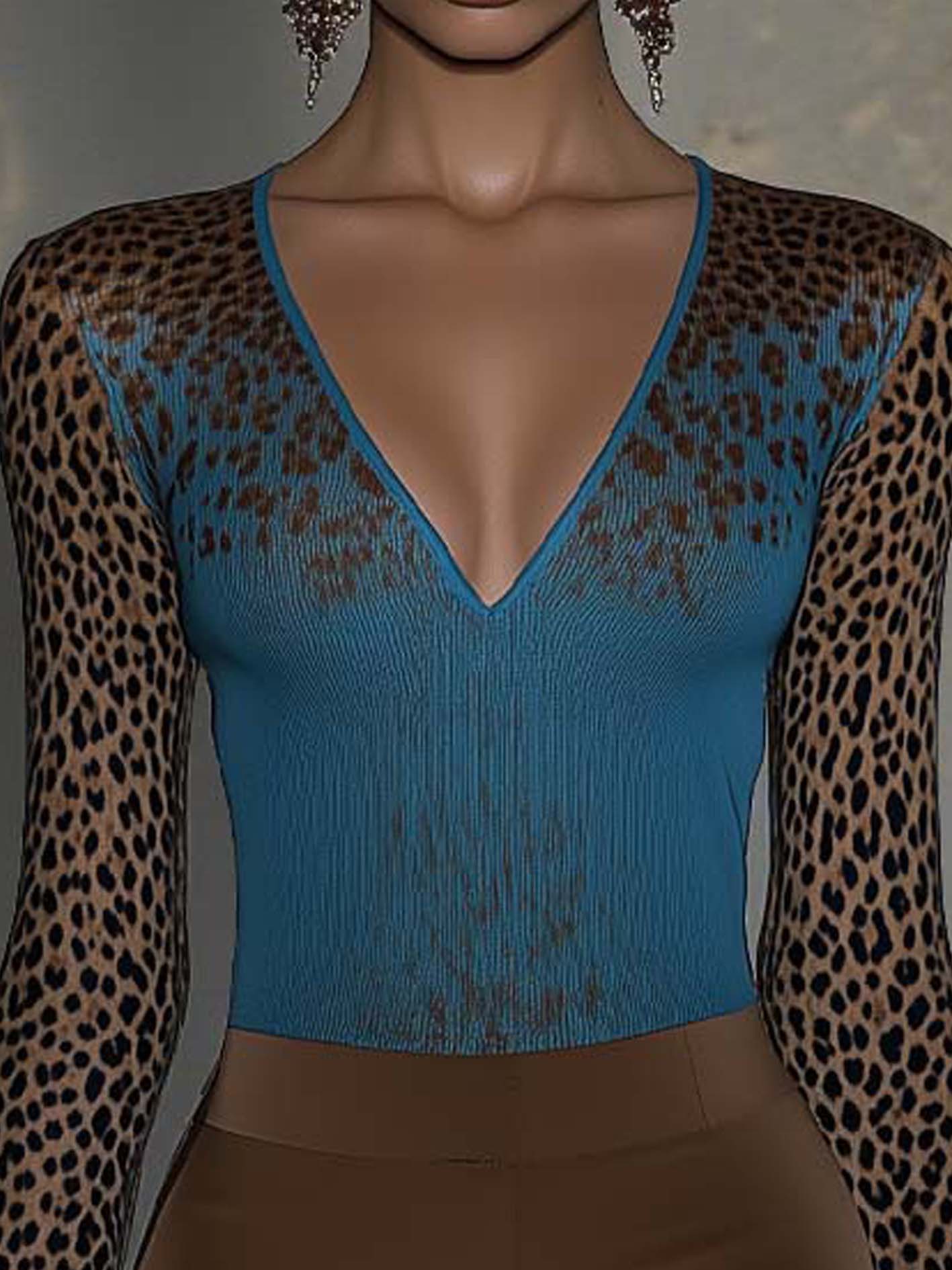 Blue Knitted T-shirt With Leopard Print Gradient
