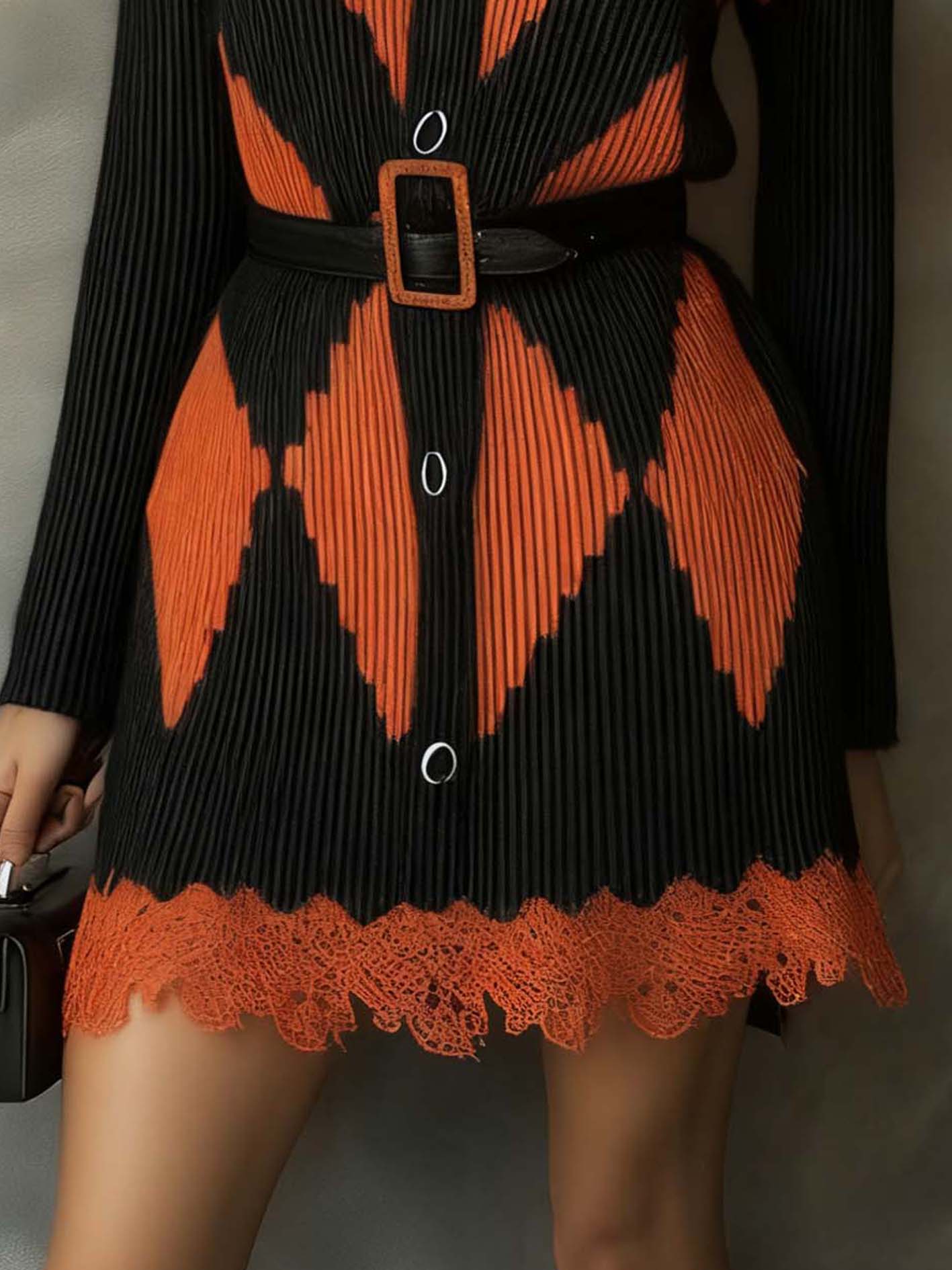 Black Knitted Mini Dress With Belt And Diamond Pattern And Lace