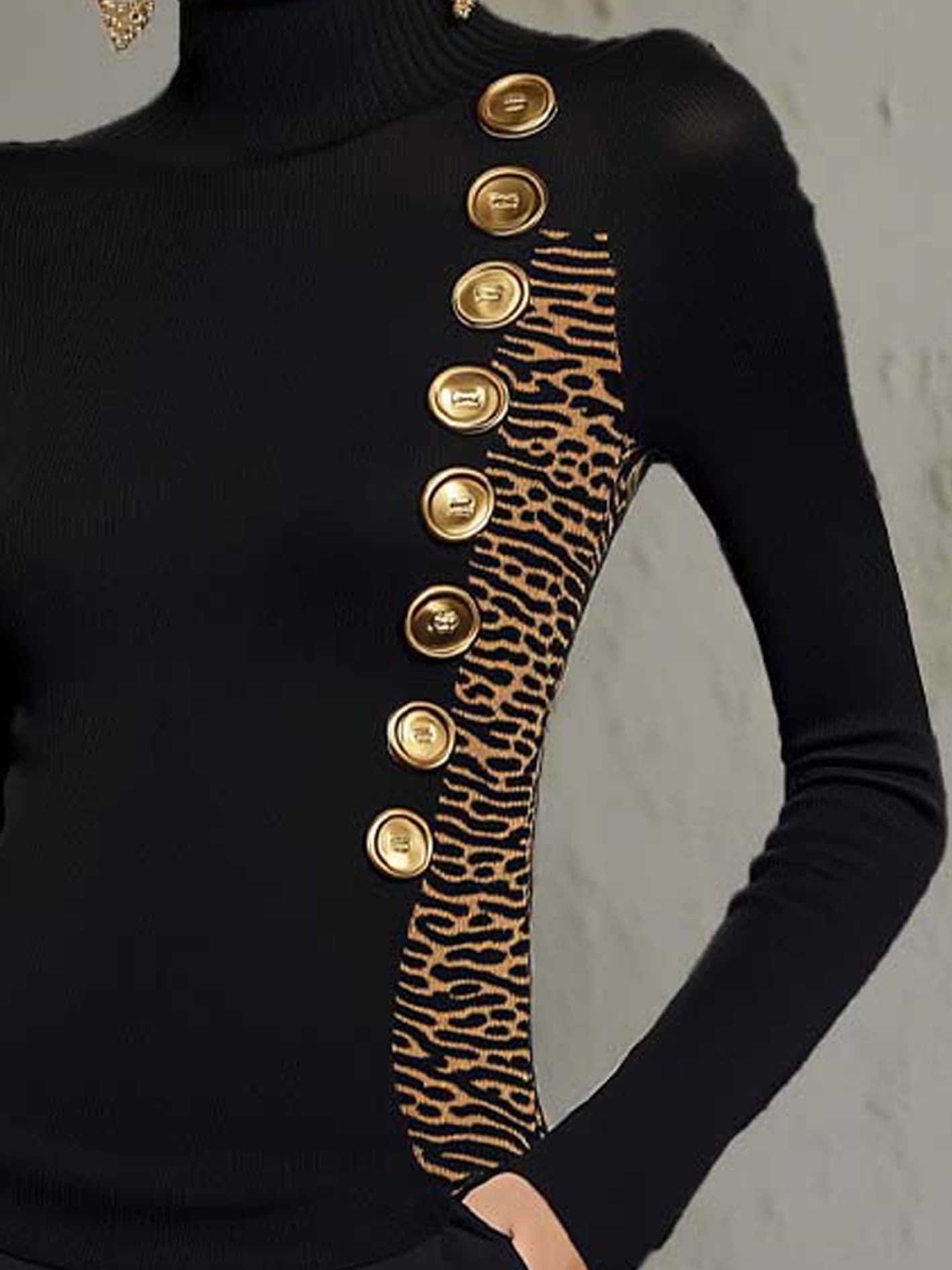 Black Knitted T-shirt With Leopard Print And Gold Buttons