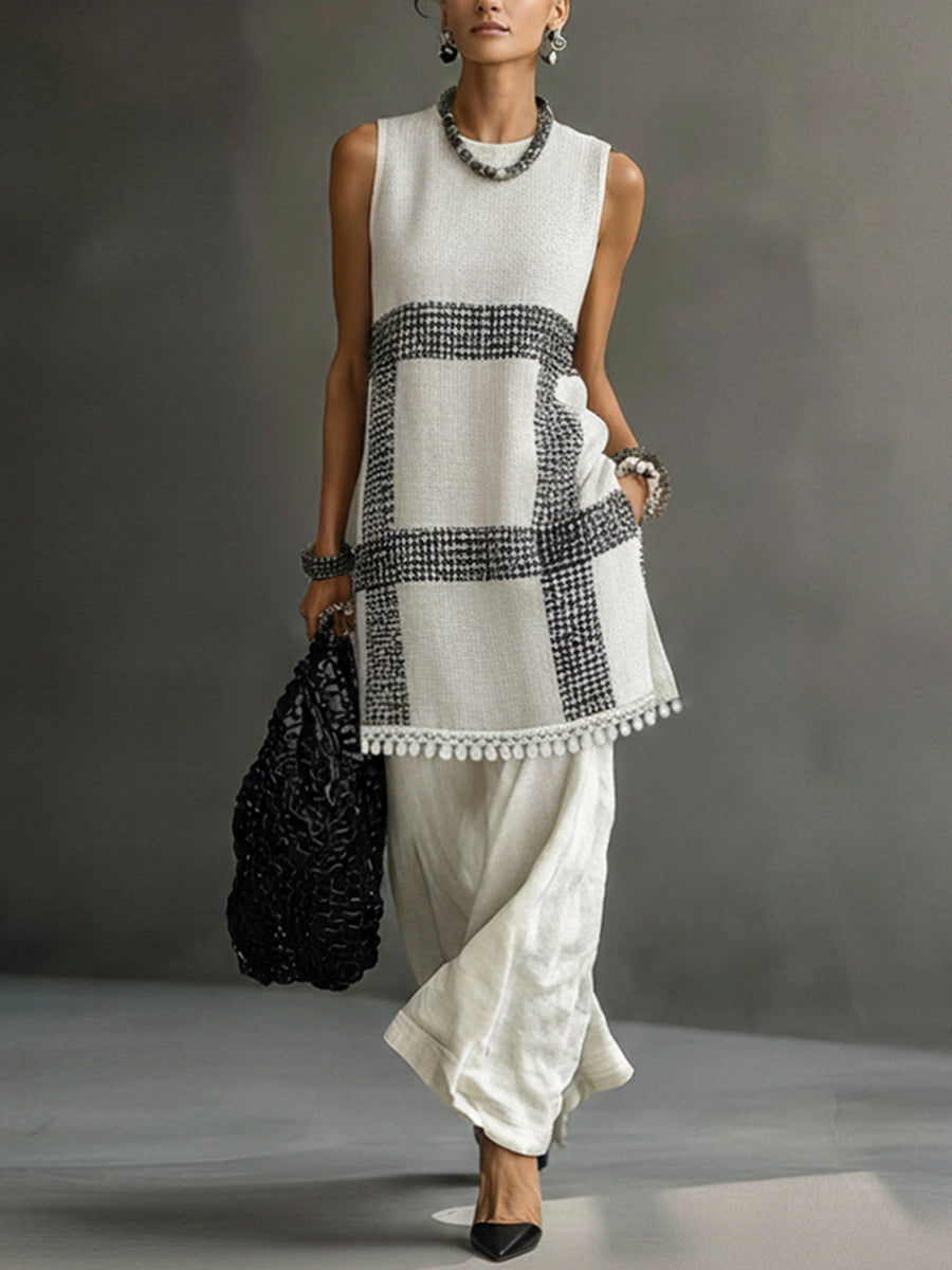 Beige Lightweight Knitted Sleeveless Top With Tassel Hem