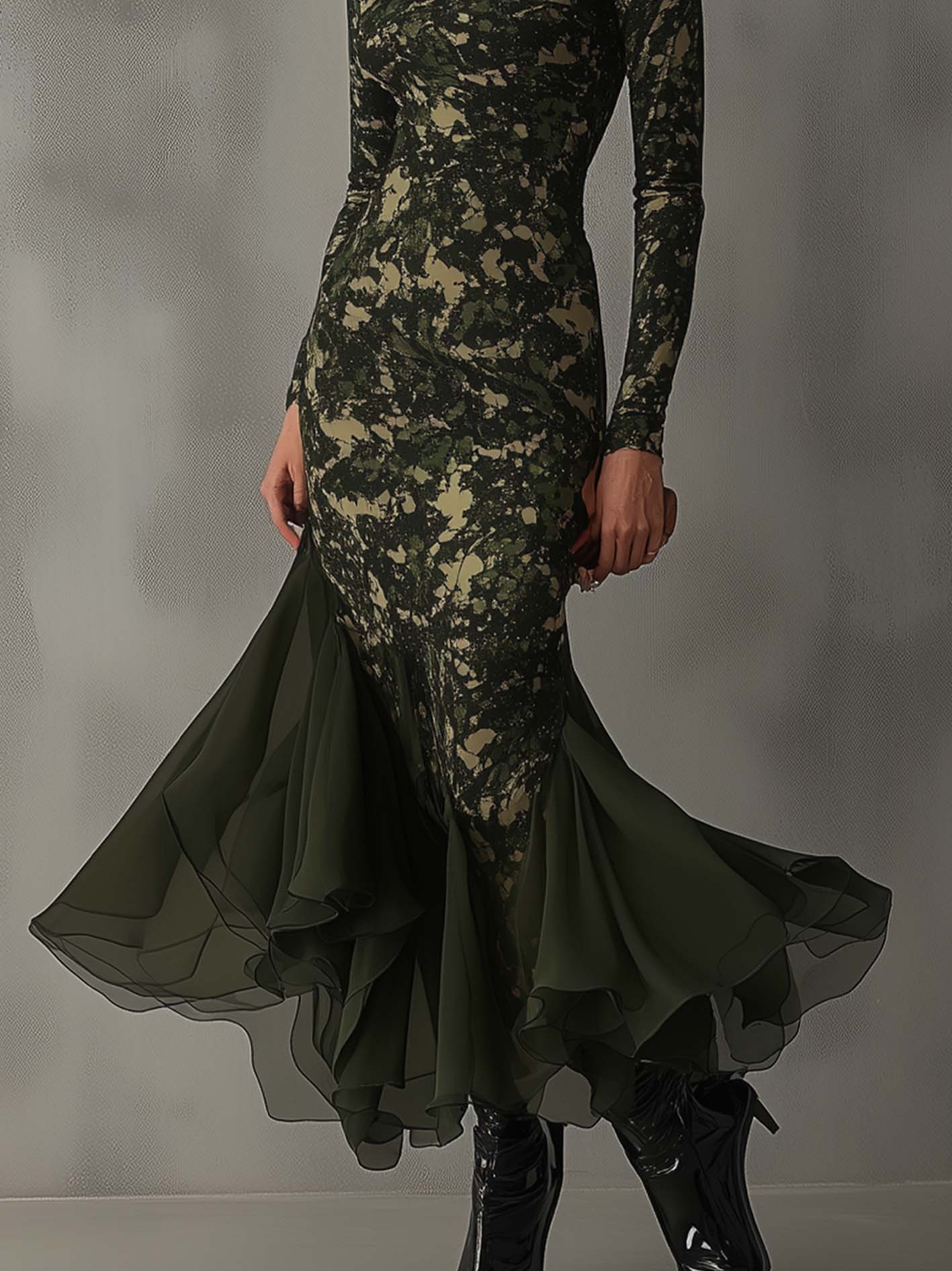 Green Midi Bodycon Dress With Chiffon Patchwork And Camouflage Print