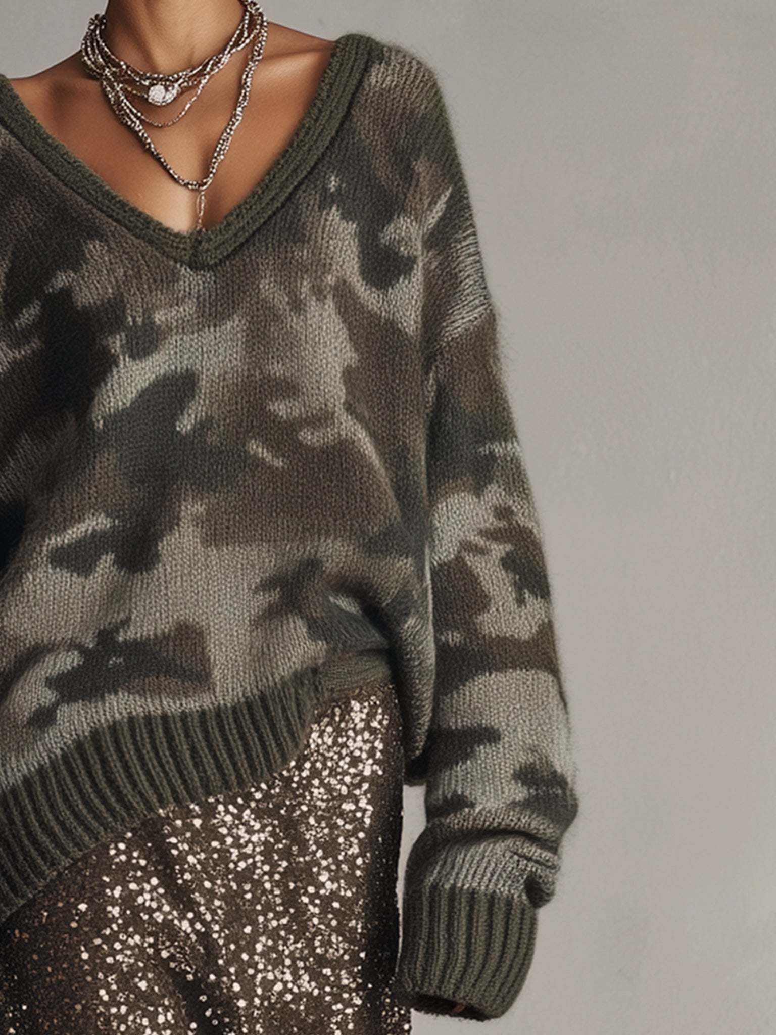 Green Knit V-Neck Camo Long Sleeve Sweater