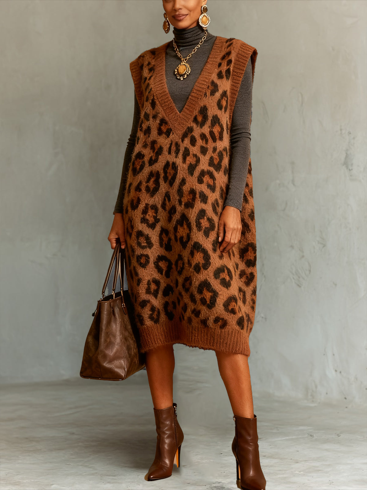 Leopard Print Sleeveless Knit Midi Dress With V-Neckline