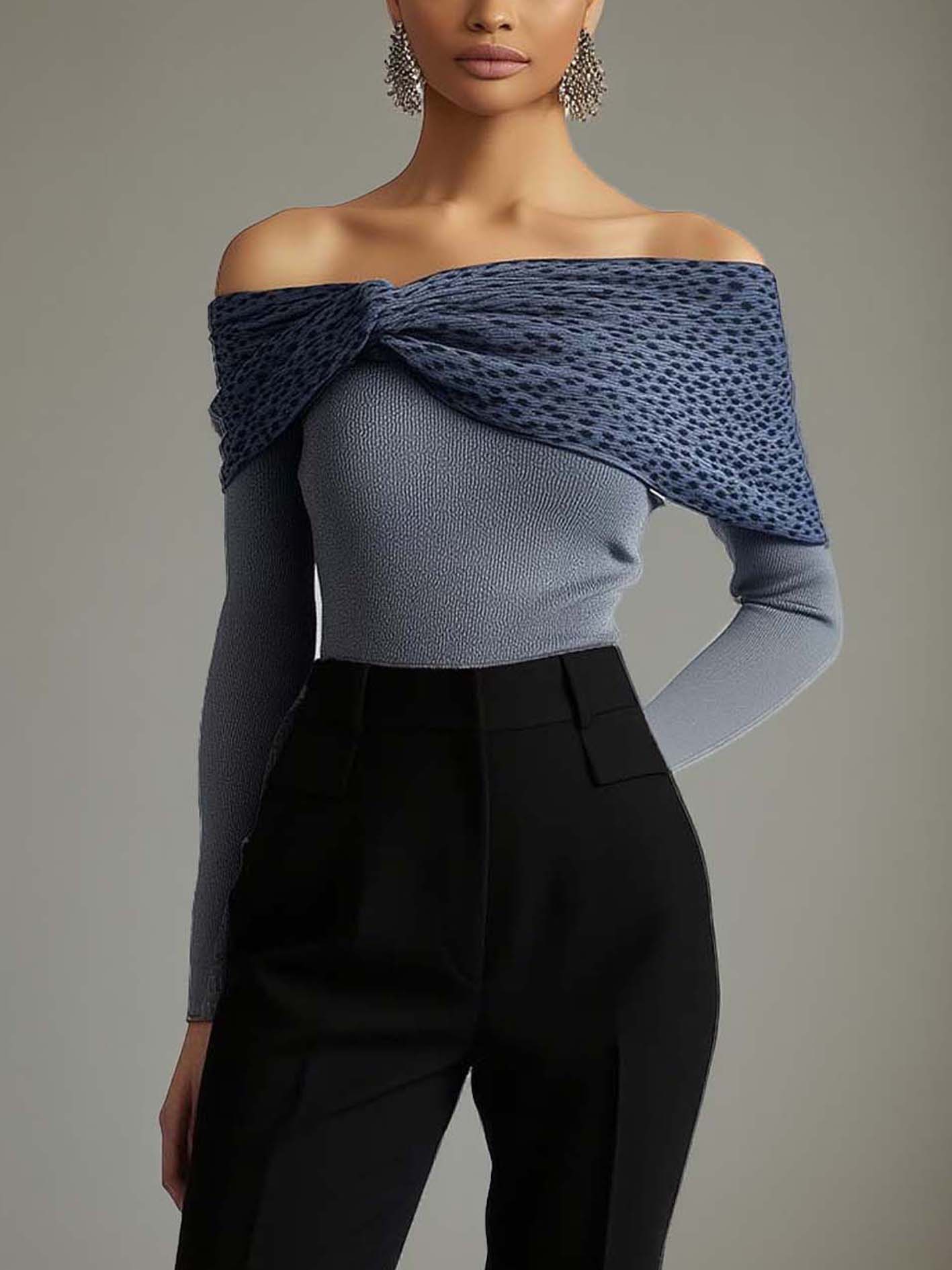 Off Shoulder Gray Knitted T-shirt With Blue Leopard Print Neckline