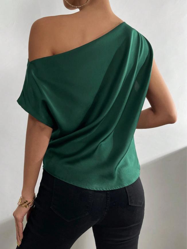 Asymmetric Solid Color One-Shoulder Shirt