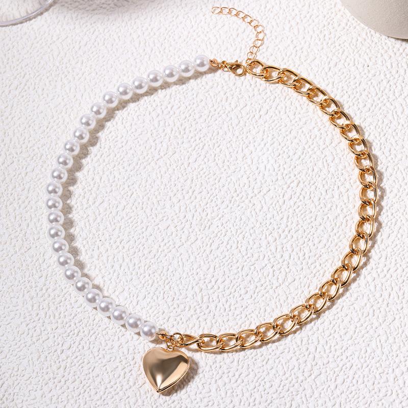 Hinged Heart Imitation Pearl Necklace