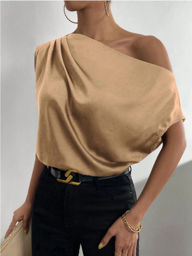 Asymmetric Solid Color One-Shoulder Shirt