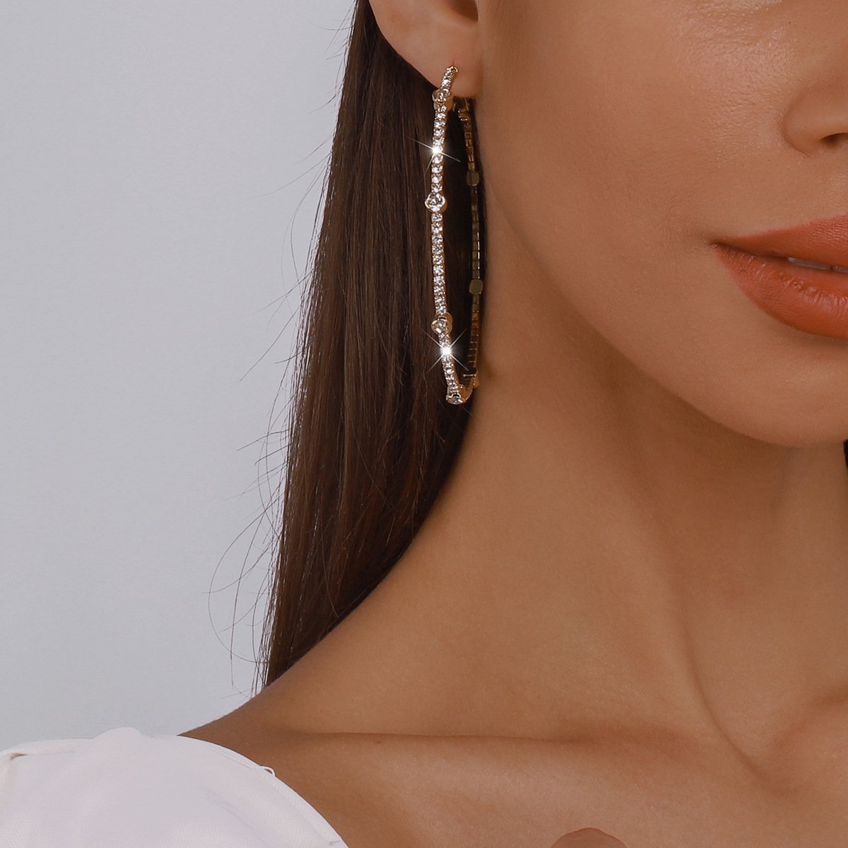 Boucles d'oreilles minimalistes en strass