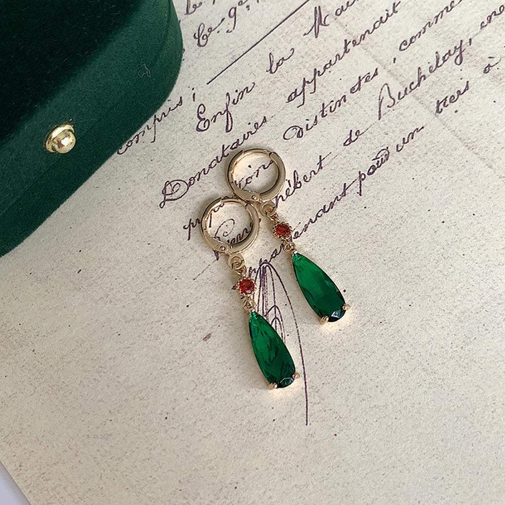 Boucles d'oreilles en cristal vert