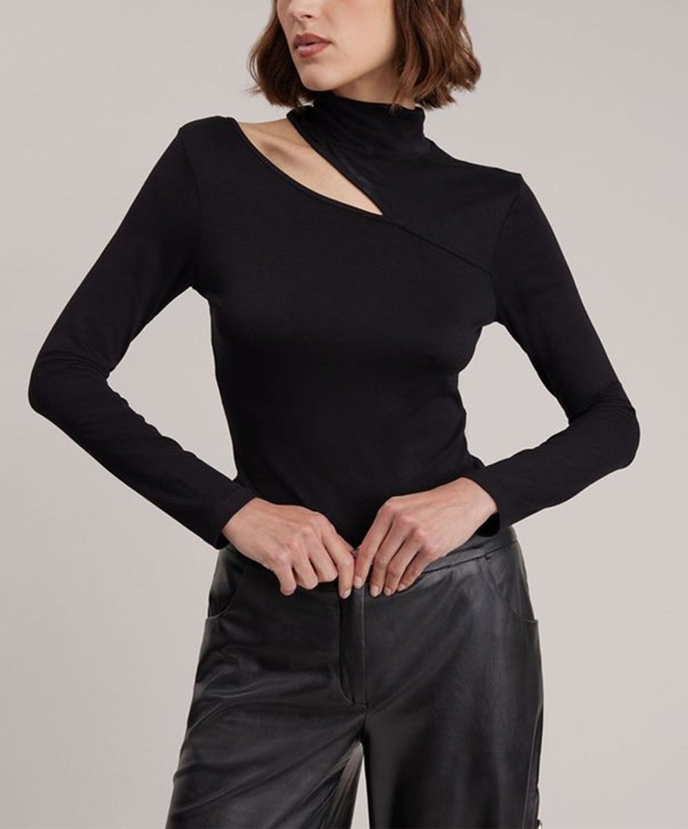 Cut-out Shoulders Top